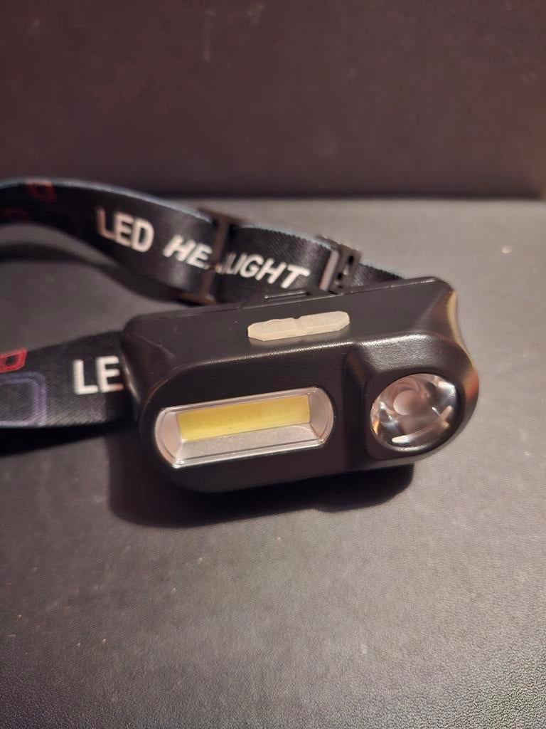 LED hoofdlamp, Ophalen of Verzenden, Batterij