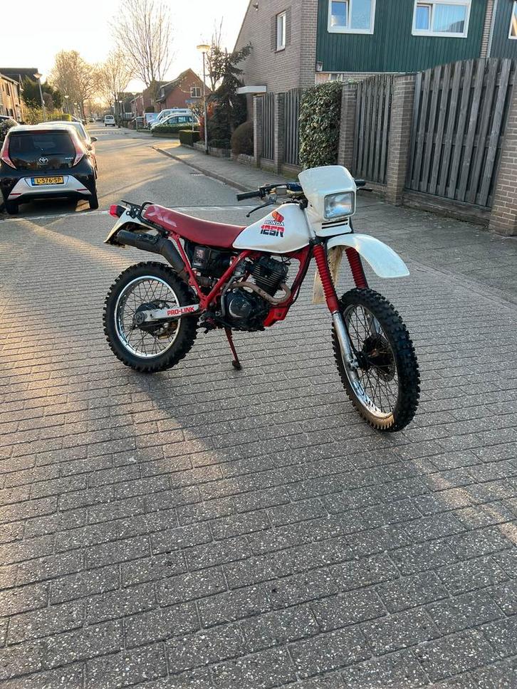 Honda XL125R 1982 Enduro, Fietsen en Brommers, Brommers | Crossbrommers, Zo goed als nieuw, Honda, Ophalen