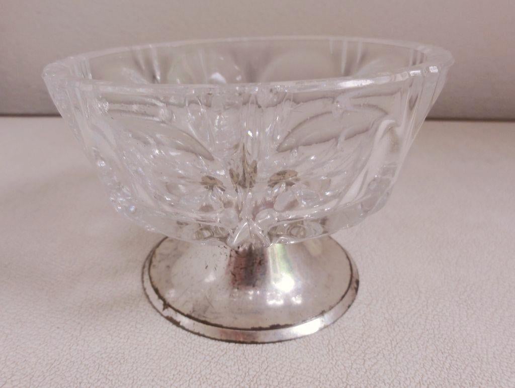 Suikerschaaltje, kristalglas met zilverkleurig voetje, Antiek en Kunst, Ophalen of Verzenden
