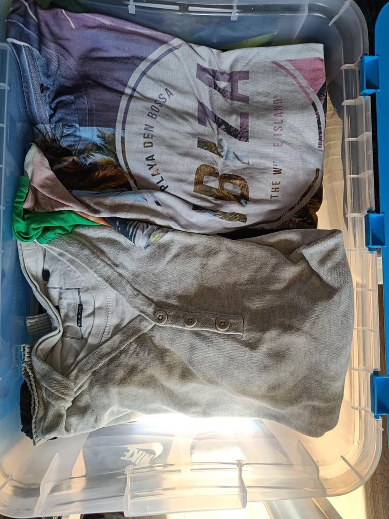 2 kisten heren kleding uitzoeken, Ophalen of Verzenden, Gedragen, Maat 52/54 (L)
