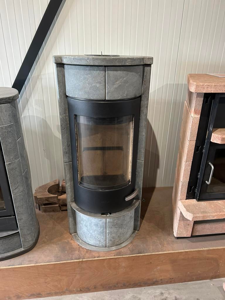 Lotus Sola M, Ophalen, Gebruikt, Houtkachel, Vrijstaand