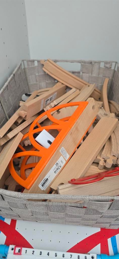 Grote partij houten treinrails (Ikea Lillabo), Ophalen of Verzenden, Gebruikt, Jongen of Meisje