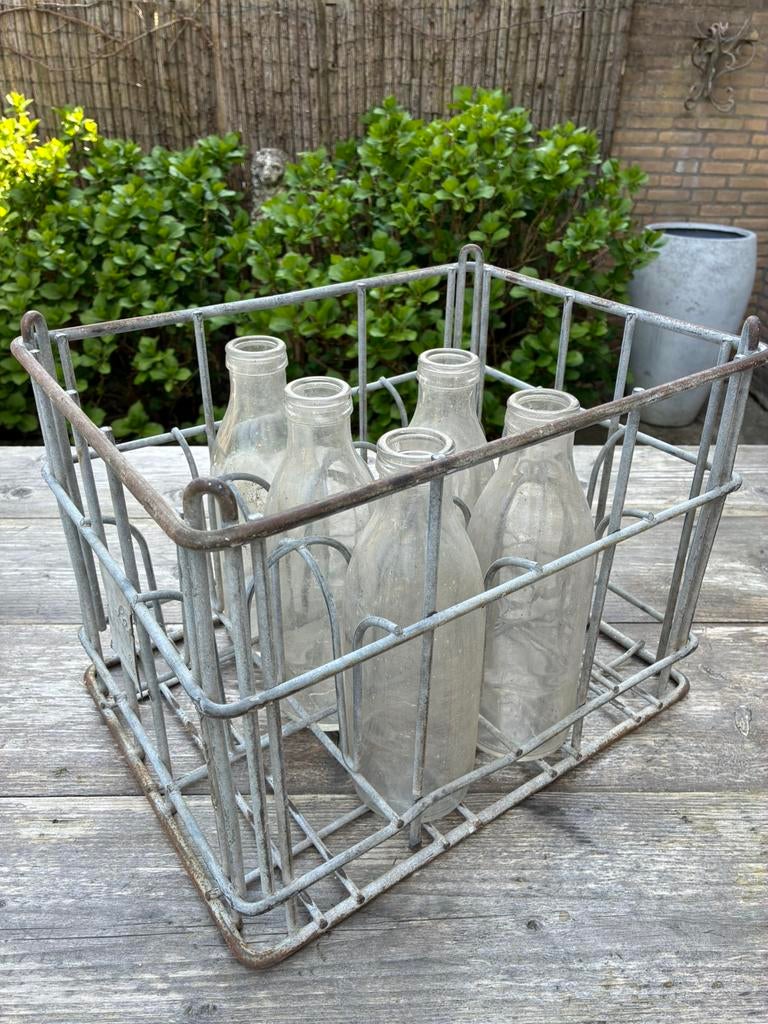 Vintage metalen krat Melkerij Lent, Huis en Inrichting, Woonaccessoires | Wijnrekken, Gebruikt, Ophalen of Verzenden, Minder dan 5 flessen