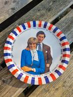 Vintage dienblad Charles & Diana huwelijk 1981, Verzamelen, Gebruikt, Diana, M, Ophalen of Verzenden