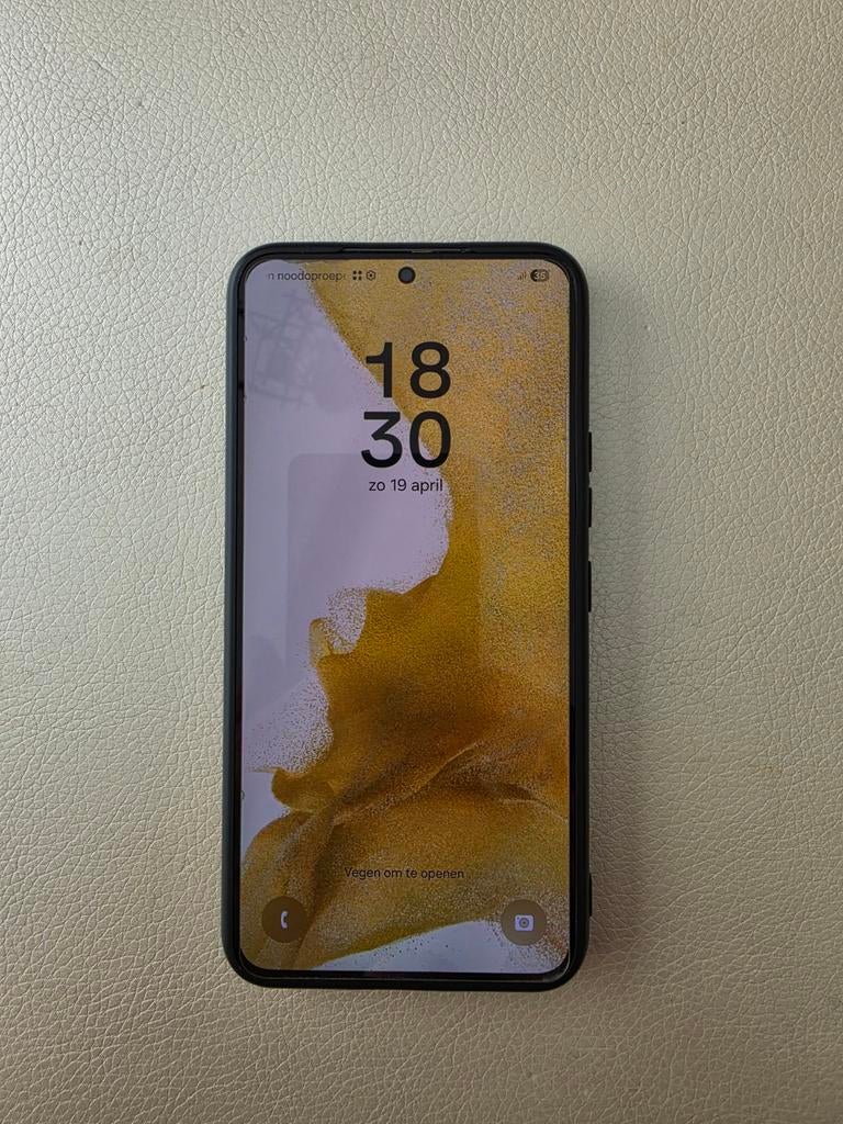 Samsung S22 128GB Dual Sim met cover, Zwart, Ophalen of Verzenden, Zo goed als nieuw, Galaxy S22