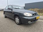Daewoo Lanos 1.5 SX Airco Nieuwe APK. (bj 2000), Auto's, Voorwielaandrijving, 1498 cc, Zwart, Daewoo