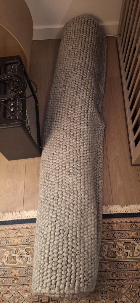 Grijs tapijt 2m x 4m, 200 cm of meer, Ophalen of Verzenden, Zo goed als nieuw, 200 cm of meer