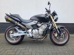 HONDA CB 600 F HORNET -Topmotor- Akra-zie fotos (bj 2005), HONDA, 4 cilinders, Motorrijbewijs A, Bedrijf