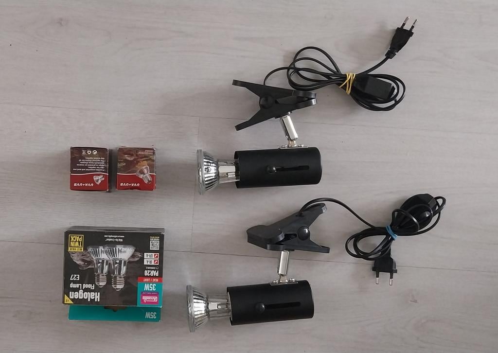 Warmte lampen 2 stuks, met dimmer, Dieren en Toebehoren, Reptielen en Amfibieën | Toebehoren, Ophalen, Zo goed als nieuw
