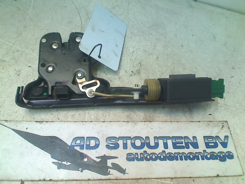Achterklepslot Audi TT (8N3) (1998-10/2006-10) 8N0827505A, Gebruikt, Auto-Union-Straße  1, Ingolstadt 85057, , Duitsland, Info@audi.de