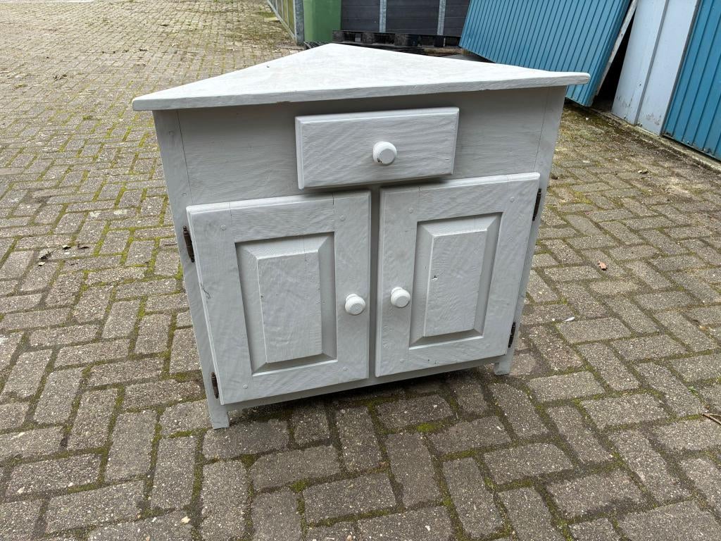 Hoekkastje boereneiken | krijtverf grijs | vintage, Ophalen