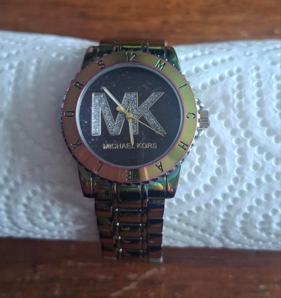 Michael Kors horloge met strass en regenboogeffect, Sieraden, Tassen en Uiterlijk, Horloges | Dames, Overige merken, Staal, Gebruikt