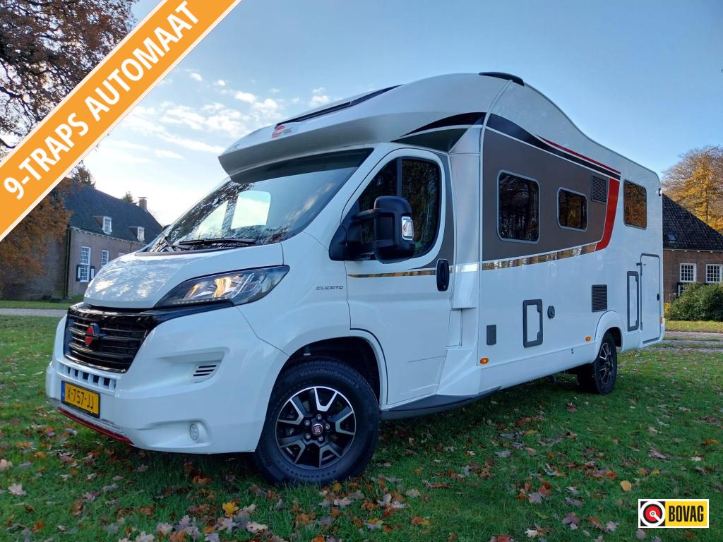 Luxe Bürstner IXEO Time 726 met dubbele airco en trekhaak !, Caravans en Kamperen, Campers, Ringverwarming, Fiat, 7 tot 8 meter