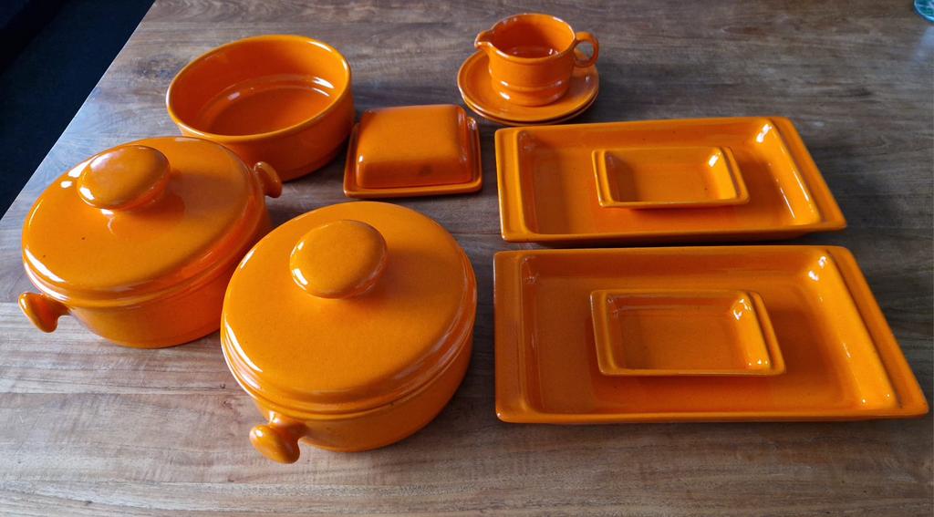 Jasba keramiek potten en bakken, Ophalen, Zo goed als nieuw, Overige materialen