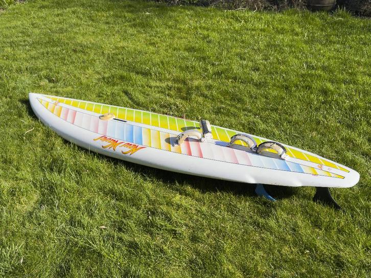 Komplete windsurf uitrusting, Watersport en Boten, Windsurfen, Gebruikt, Complete set, 250 tot 300 cm, Met vin(nen), 5 tot 7 m²