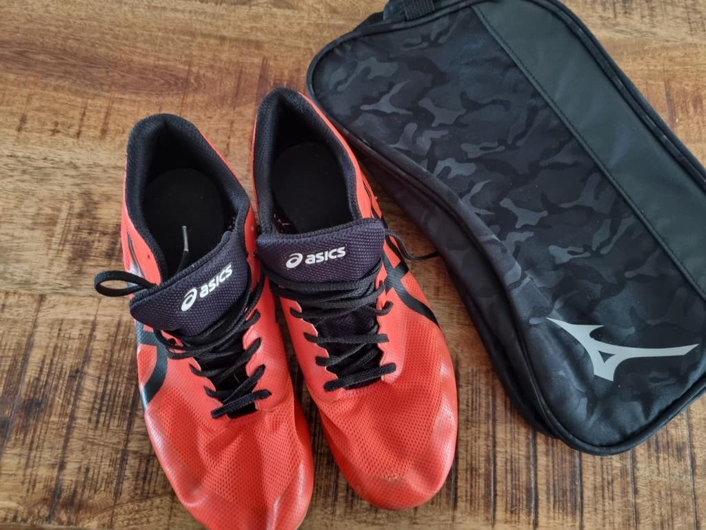 Asics Atletiek Spikes - Maat 41,5, Sport en Fitness, Loopsport en Atletiek, Ophalen, Gebruikt, Spikes, Hardlopen