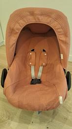Maxicosi hoes en zonnedoek Little Dutch, Ophalen, Autogordel, Zo goed als nieuw, 0 t/m 13 kg