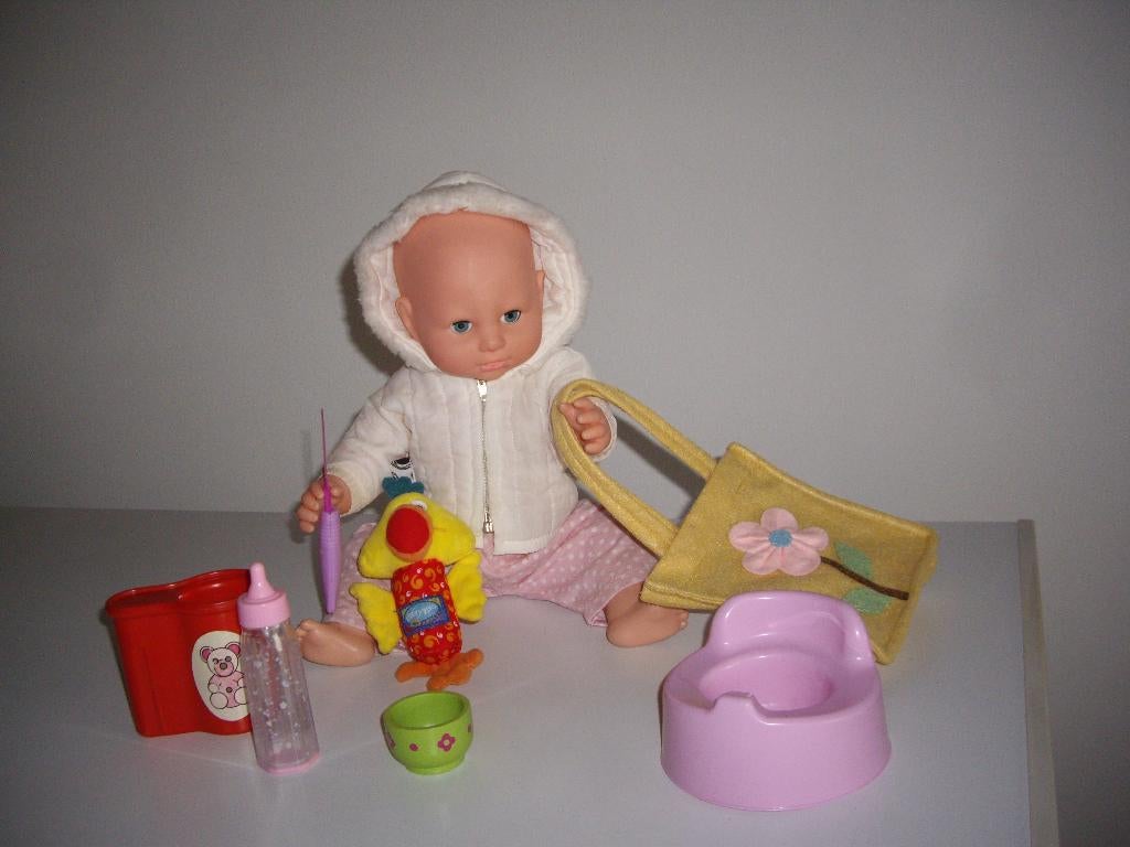 baby pop  met acc, Ophalen of Verzenden, Zo goed als nieuw, Babypop