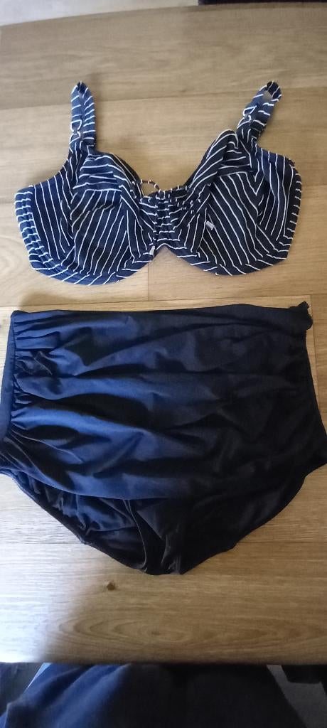 Prima Donna zwarte bikini met beugel maat 90H., Kleding | Dames, Badmode en Zwemkleding, Zwart, Ophalen of Verzenden, Bikini, Gedragen