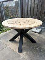 Ronde tuintafel, houten blad en stalen poot, Tuin en Terras, Tuintafels, Ophalen, Gebruikt, Rond, Hout