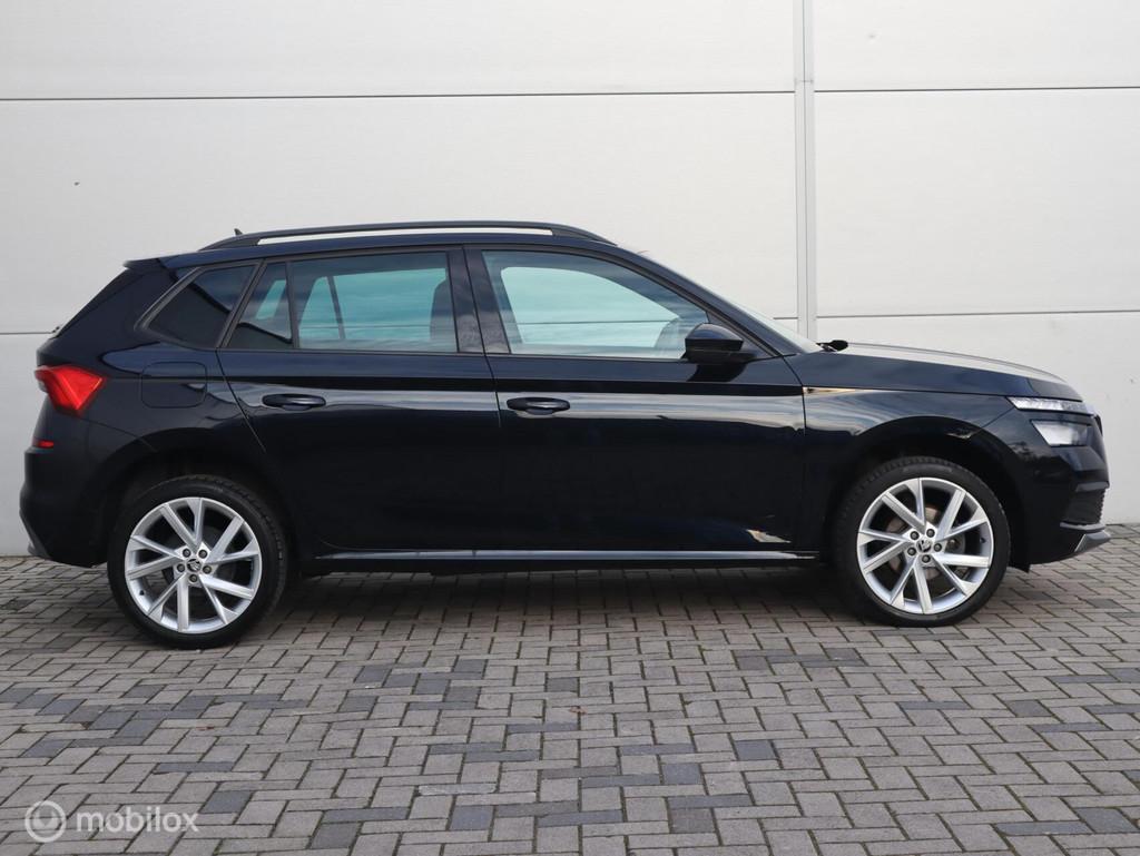 Skoda Kamiq 1.0 TSI Sportline CarPlay Automaat Stoelverwarmi, Stof, Gebruikt, Adaptive Cruise Control, Zwart