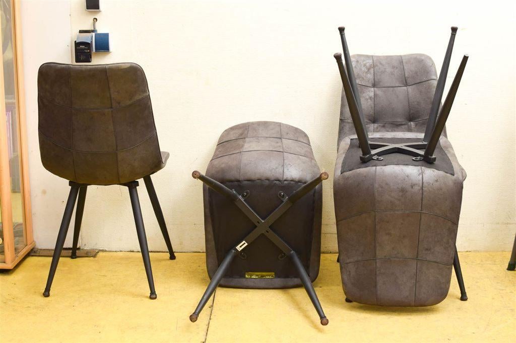 4 stuks eetkamerstoelen 51112, Gebruikt, Ophalen of Verzenden, Metaal, Grijs