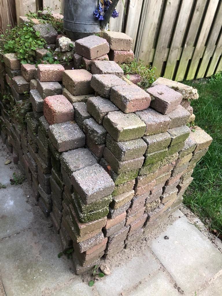 Gratis stenen voor de tuin, Ophalen, Overige materialen, Gebruikt, Klinkers