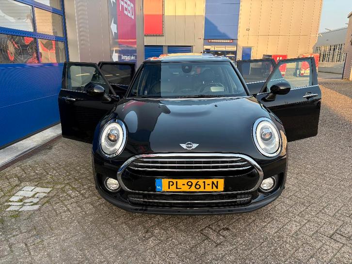 Mini Clubman 1.5 Cooper AUT 2017 Zwart, Auto's, Mini, Particulier, Clubman, ABS, Achteruitrijcamera, Airbags, Airconditioning