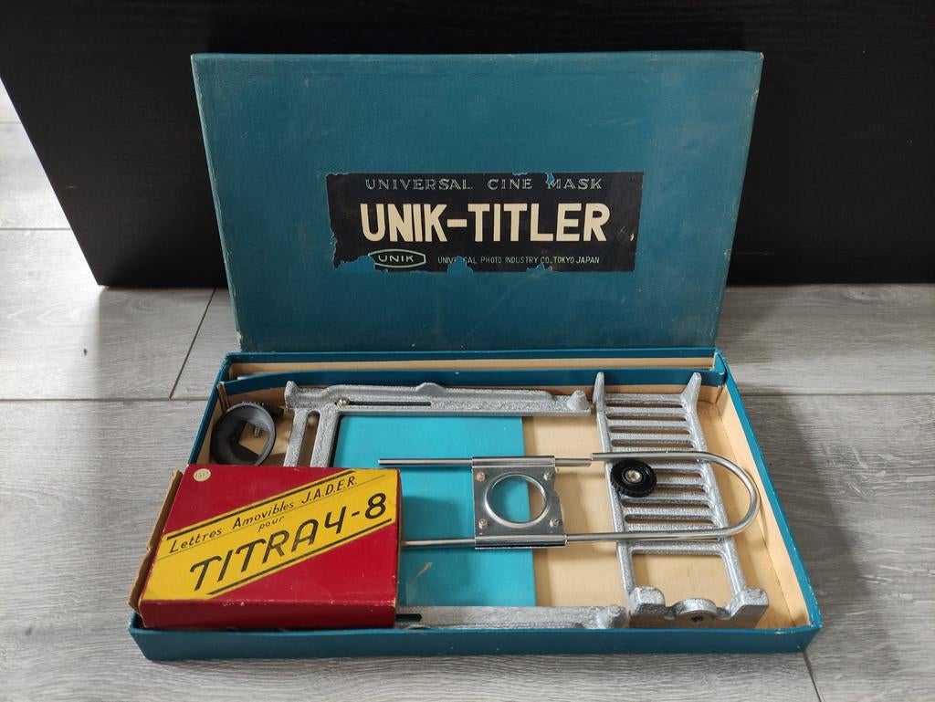 Universal cine mask unik-titler (tokyo japan), Verzamelen, Fotografica en Filmapparatuur, Ophalen of Verzenden