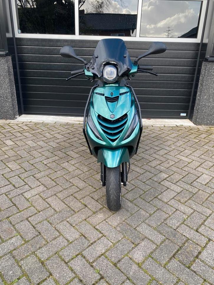 Piaggio zip 80cc 2017, Fietsen en Brommers, Scooters | Overige merken, Zo goed als nieuw, Benzine, Ophalen