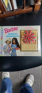 Barbie Geweldig Nagelfestijn - Verhaaltje & Nagelpak, Ophalen
