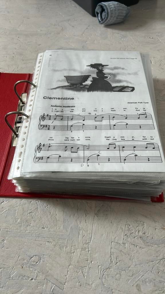 Map met piano bladmuziek, Ophalen of Verzenden, Les of Cursus, Populair, Piano