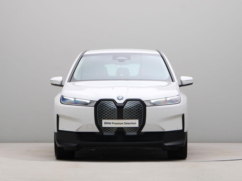 BMW iX xDrive40 Executive (bj 2022, automaat), Auto's, BMW, Automaat, Gebruikt, Met garantie (alle), IX