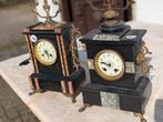 2 antieke Franse pendules samen €90., Ophalen