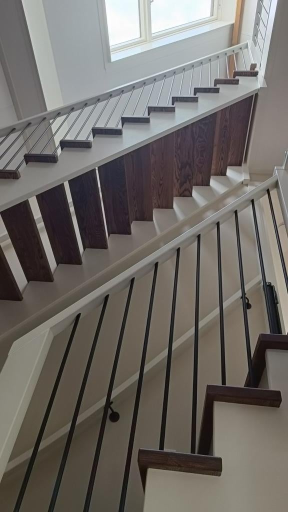 Blauwstalen trapspijlen, Ophalen, Nieuw, Trap