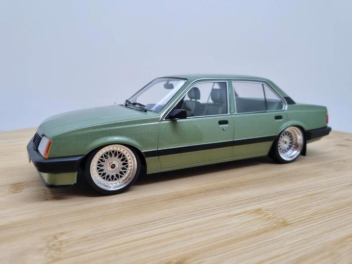 MCG Opel Ascona C Lichtgroen Metallic Custom! 16 inch BBS RM, Hobby en Vrije tijd, Modelauto's | 1:18, Nieuw, Auto, Overige merken