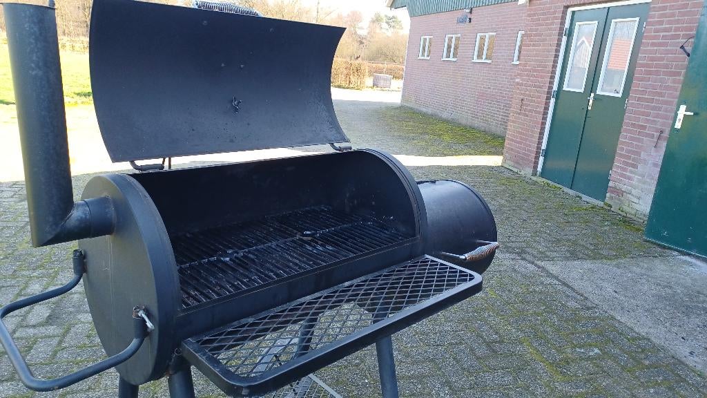 Barbecue, Tuin en Terras, Houtskoolbarbecues, Ophalen, Gebruikt, Jamestown