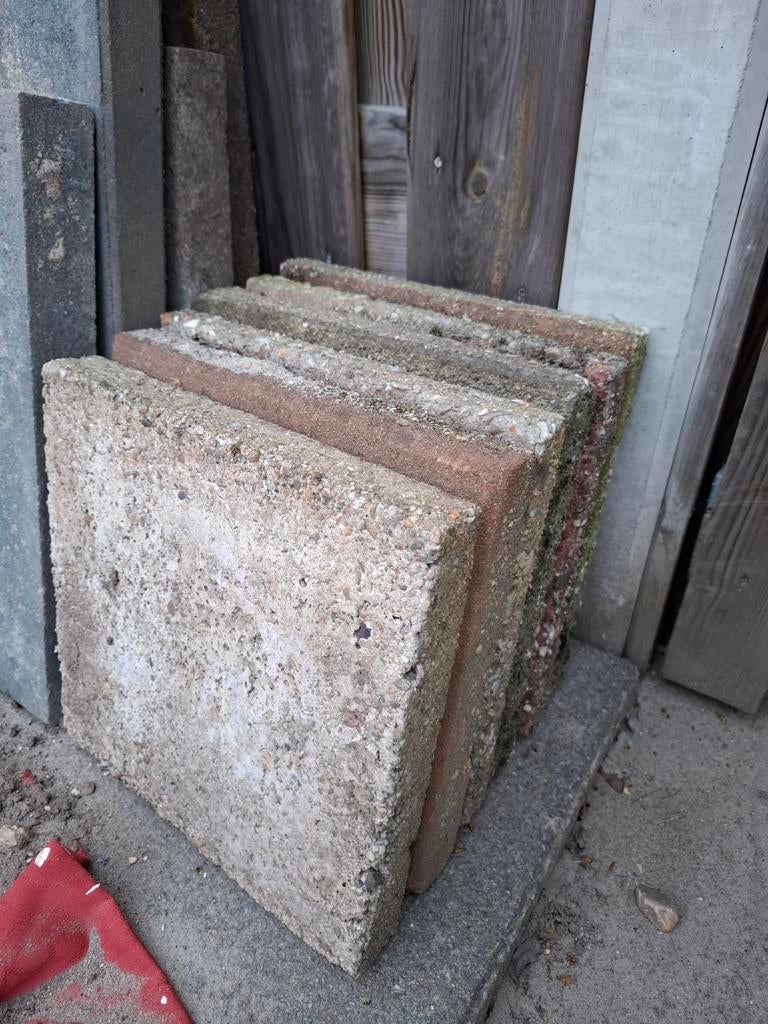 Diverse restbestrating tuin gratis af te halen, Ophalen, Gebruikt, Beton, Terrastegels