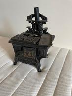 Antiek Gietijzeren Mini Fornuis, Ophalen of Verzenden, Gebruikt, Poppenhuis