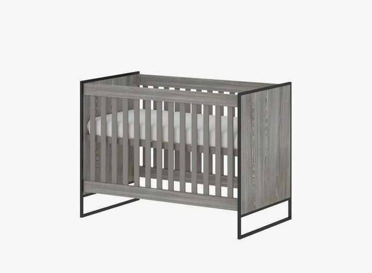 Dakota babybed – stoer design in mistkleur, Kinderen en Baby's, Kinderkamer | Bedden, Zo goed als nieuw, Minder dan 140 cm, Minder dan 70 cm