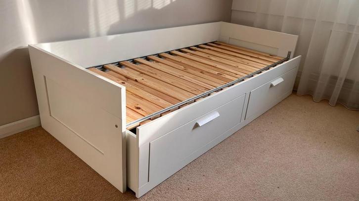 Ikea Brimnes bedframe met opberglades, Huis en Inrichting, Slaapkamer | Bedden, Zo goed als nieuw, Tweepersoons, 80 cm, 200 cm