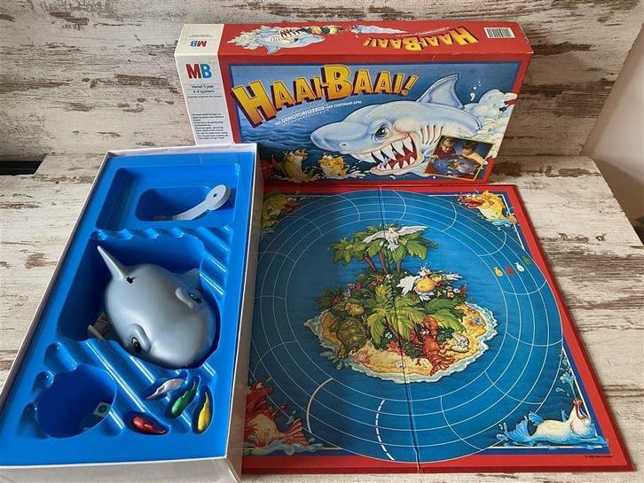 Haai baai het gemotoriseerde hap spel [s81], Hobby en Vrije tijd, Gezelschapsspellen | Bordspellen, Zo goed als nieuw, Ophalen of Verzenden