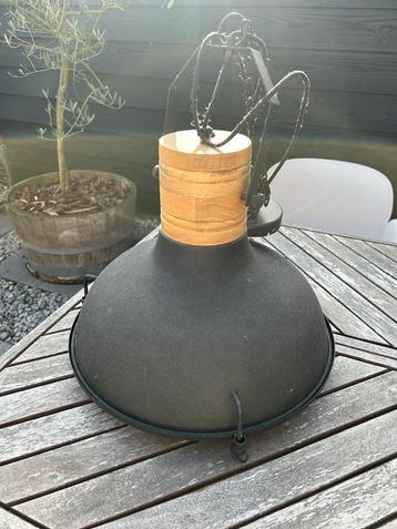 Industriële Hanglamp - Zwart Metaal & Hout beschikbaar voor biedingen