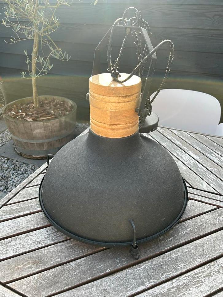 Industriële Hanglamp - Zwart Metaal & Hout, Huis en Inrichting, Lampen | Hanglampen, Gebruikt, 50 tot 75 cm, Metaal, Ophalen