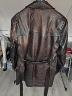 Kleding leer, Ophalen, Bruin, Maat 48/50 (M), Gedragen