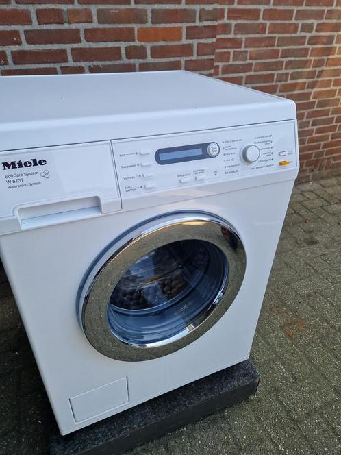 Miele softcare system W5737, Witgoed en Apparatuur, Wasmachines, Gebruikt, Voorlader, 8 tot 10 kg, 1600 toeren of meer, Ophalen