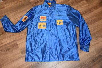 Kobaltblauw race hemd beschikbaar voor biedingen