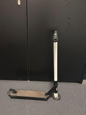 Stuntstep beschikbaar voor biedingen