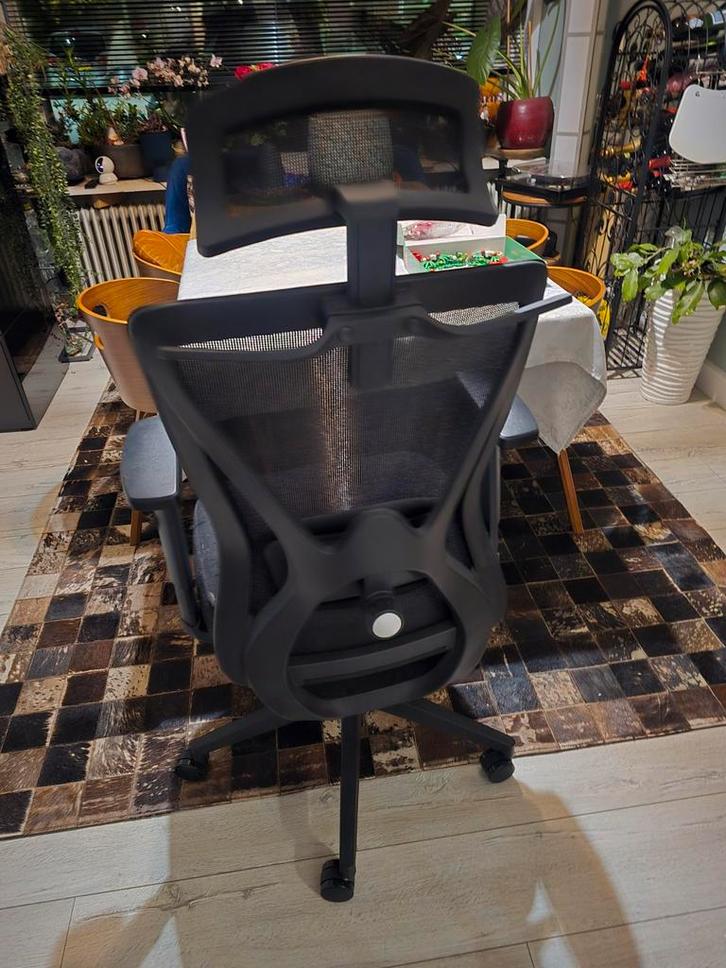 Ergonomische Bureaustoel - Comfortabel & Verstelbaar, Huis en Inrichting, Bureaustoelen, Zo goed als nieuw, Zwart, Ophalen of Verzenden