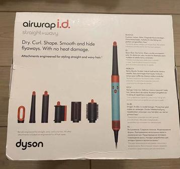 Dyson airwrap i.d. € 400,00 beschikbaar voor biedingen